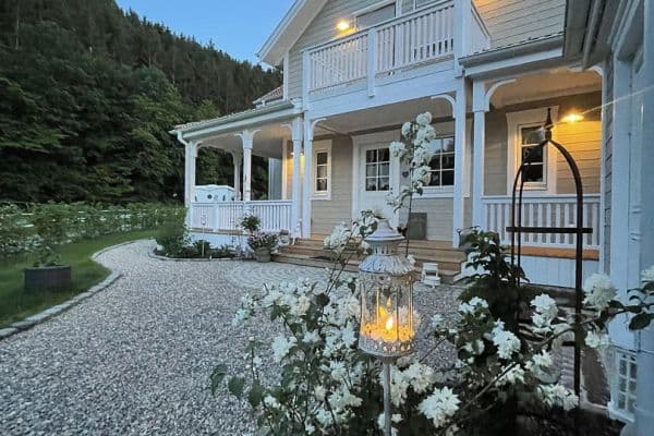 Predaj domu 171 m², pozemek 671 m², Dümpelfeld-Lückenbach Predaj domu 171 m², pozemek 671 m², Dümpelfeld-Lückenbach