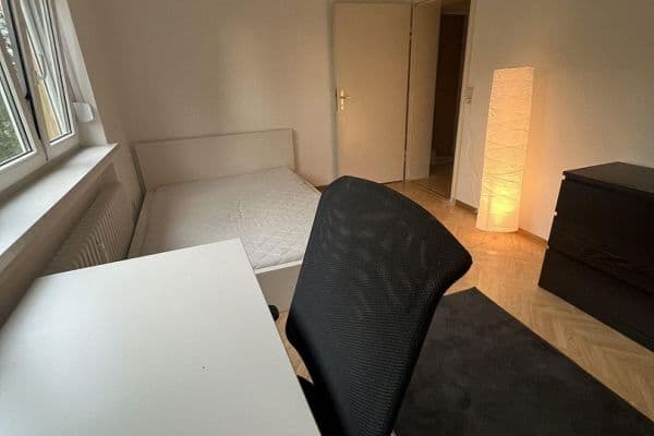 Prenájom bytu 15 m², Ludwig-Windhorst-Str. 9, Karlsruhe, Bádensko-Wurttembersko Prenájom bytu 15 m², Ludwig-Windhorst-Str. 9, Karlsruhe, Bádensko-Wurttembersko