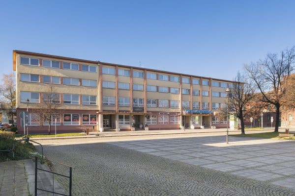 Prenájom kancelárie 35 m², Mírové náměstí, Ostrava Prenájom kancelárie 35 m², Mírové náměstí, Ostrava
