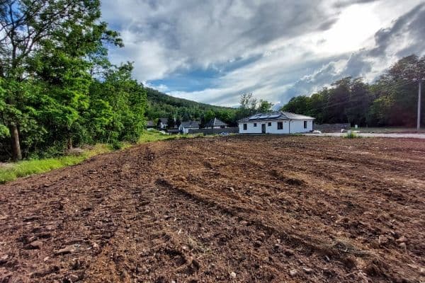 Predaj pozemku 947 m², Hořanská cesta, Most Predaj pozemku 947 m², Hořanská cesta, Most