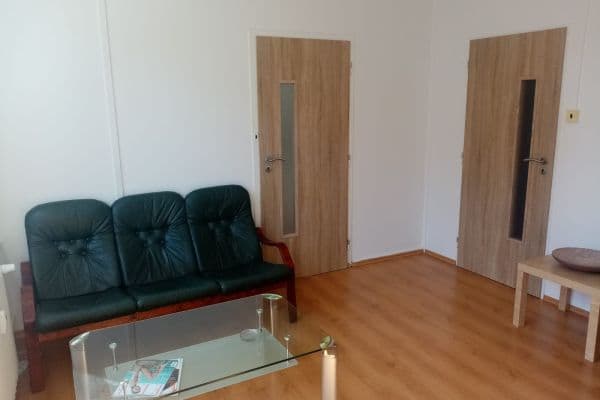 Predaj bytu 1-izbový 32 m², Lamačova, Praha Predaj bytu 1-izbový 32 m², Lamačova, Praha
