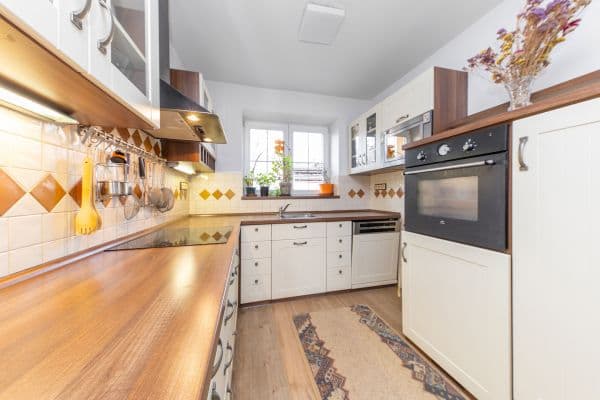 Predaj bytu 2-izbový 55 m², Zajcevova, Ostrava Predaj bytu 2-izbový 55 m², Zajcevova, Ostrava
