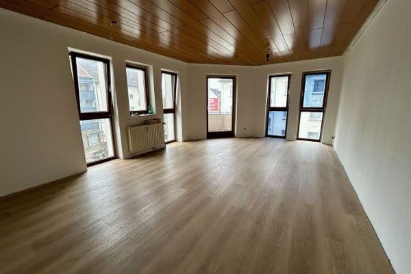 Prenájom bytu 2-izbový 60 m², Altendorfer Straße 364, Essen Prenájom bytu 2-izbový 60 m², Altendorfer Straße 364, Essen