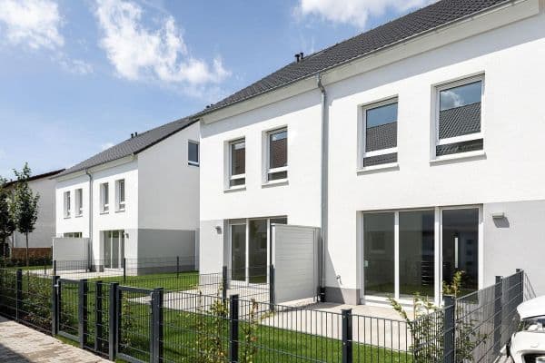 Predaj domu 141 m², pozemek 180 m², Heringer Fahrweg 18, Hessen - Hünfelden Predaj domu 141 m², pozemek 180 m², Heringer Fahrweg 18, Hessen - Hünfelden