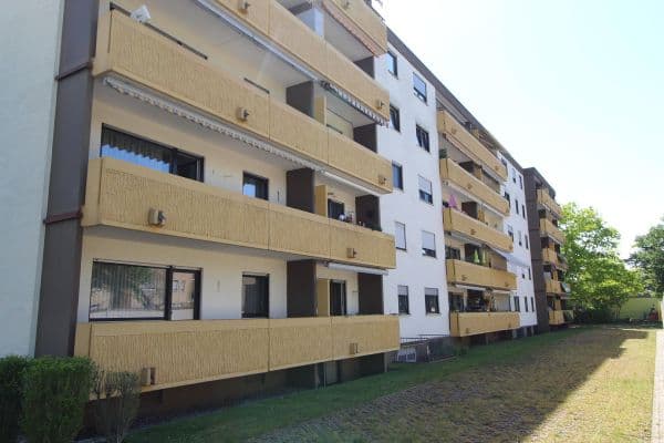 Prenájom bytu 3-izbový 90 m², Friedrich-Naumann Straße 17, Ludwigshafen am Rhein Prenájom bytu 3-izbový 90 m², Friedrich-Naumann Straße 17, Ludwigshafen am Rhein