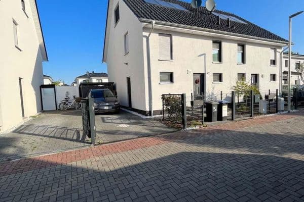 Predaj domu 139 m², pozemek 293 m², Silberdistelweg, 6a, Berlin, Berlín Predaj domu 139 m², pozemek 293 m², Silberdistelweg, 6a, Berlin, Berlín