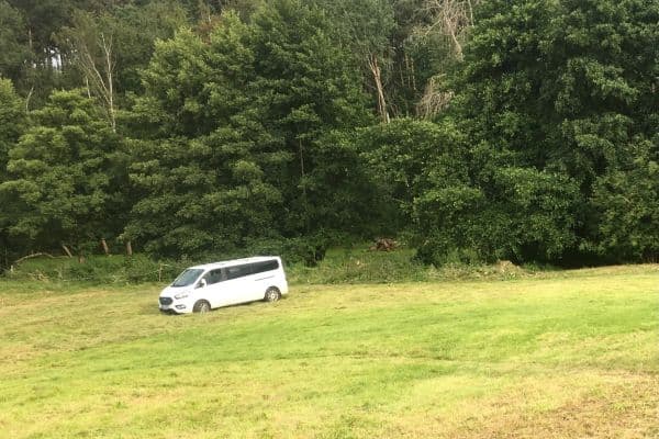 Predaj pozemku 36.000 m², Podolanka Predaj pozemku 36.000 m², Podolanka