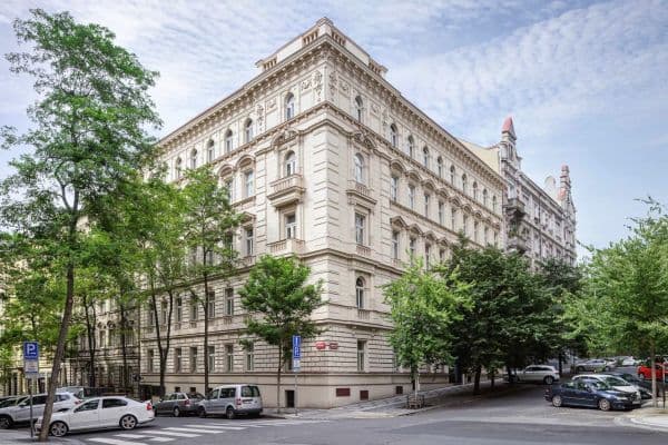 Prenájom kancelárie 49 m², Blanická, Praha Prenájom kancelárie 49 m², Blanická, Praha