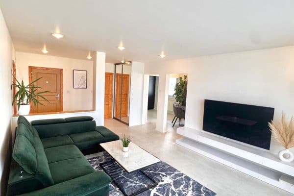 Predaj bytu 3-izbový 88 m², Ľudovíta Fullu, Karlova Ves Predaj bytu 3-izbový 88 m², Ľudovíta Fullu, Karlova Ves