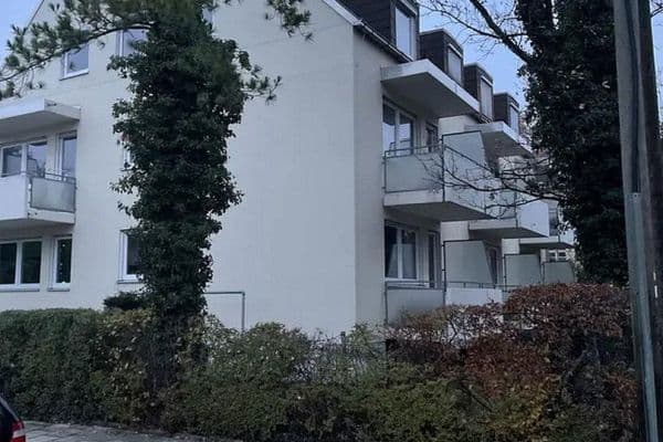 Prenájom bytu 1-izbový 37 m², München, Bavorsko Prenájom bytu 1-izbový 37 m², München, Bavorsko