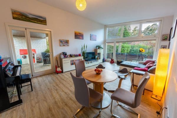 Predaj domu 200 m², pozemek 1.000 m², Hamburg, Hamburg Predaj domu 200 m², pozemek 1.000 m², Hamburg, Hamburg