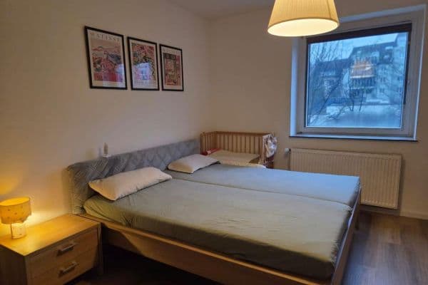 Prenájom bytu 3-izbový 64 m², Weißenburgstraße 30, Düsseldorf, Severné Porýnie - Westfálsko Prenájom bytu 3-izbový 64 m², Weißenburgstraße 30, Düsseldorf, Severné Porýnie - Westfálsko