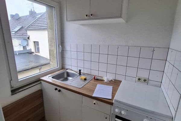 Prenájom bytu 1-izbový 35 m², Hohlstr.51, Mönchengladbach, Severné Porýnie - Westfálsko Prenájom bytu 1-izbový 35 m², Hohlstr.51, Mönchengladbach, Severné Porýnie - Westfálsko