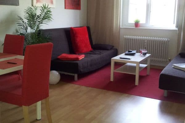 Predaj domu 606 m², pozemek 565 m², Aroser Allee 102, Berlin, Berlín Predaj domu 606 m², pozemek 565 m², Aroser Allee 102, Berlin, Berlín