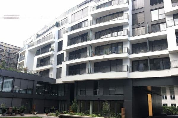 Prenájom bytu 2-izbový 51 m², Chausseestraße 37, Berlin, Berlín Prenájom bytu 2-izbový 51 m², Chausseestraße 37, Berlin, Berlín