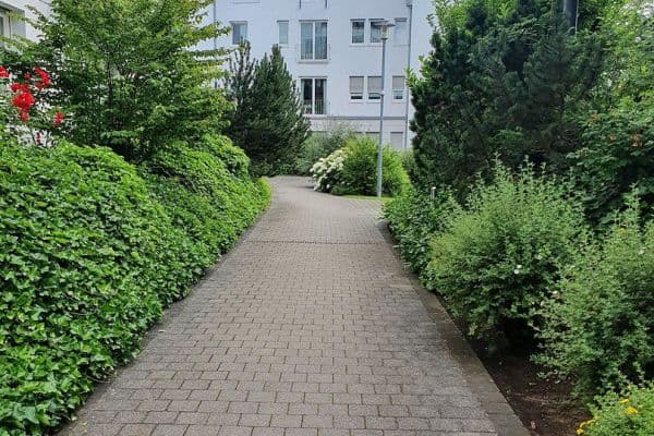 Predaj bytu 2-izbový 99 m², Frankfurt Predaj bytu 2-izbový 99 m², Frankfurt