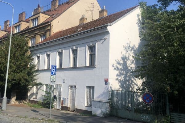 Prenájom nebytového priestoru 180 m², Dvorecká, Praha Prenájom nebytového priestoru 180 m², Dvorecká, Praha