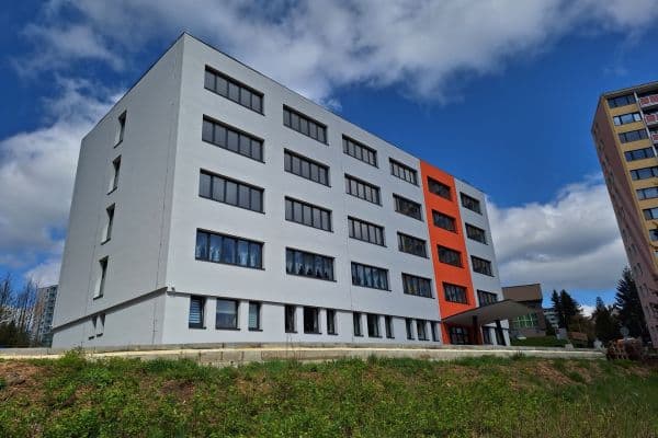 Prenájom bytu 1-izbový 37 m², Horská, Tanvald Prenájom bytu 1-izbový 37 m², Horská, Tanvald