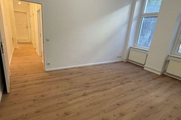 Prenájom bytu 2-izbový 64 m², Detmolder Straße, Berlin, Berlín Prenájom bytu 2-izbový 64 m², Detmolder Straße, Berlin, Berlín