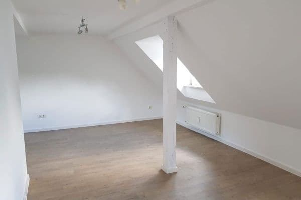 Prenájom bytu 2-izbový 50 m², Friedrich-Ebert-Straße 11, Kirn Prenájom bytu 2-izbový 50 m², Friedrich-Ebert-Straße 11, Kirn