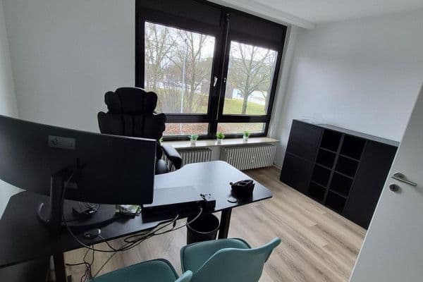 Prenájom kancelárie 127 m², Sindelfingen Prenájom kancelárie 127 m², Sindelfingen