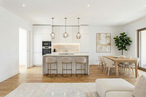 Predaj bytu 3-izbový 72 m², Hohenstaufenstr. 9, Berlin, Berlín Predaj bytu 3-izbový 72 m², Hohenstaufenstr. 9, Berlin, Berlín