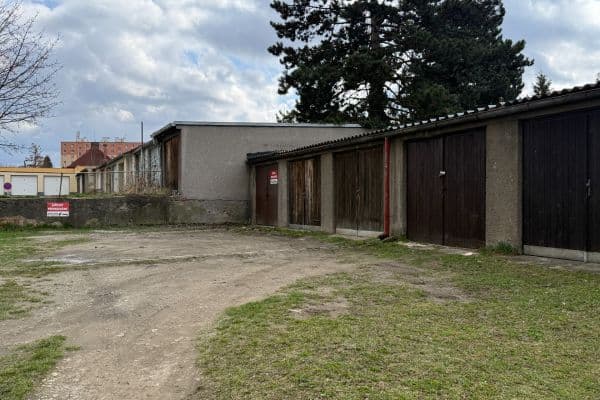Prenájom garáže 20 m², Plzeň Prenájom garáže 20 m², Plzeň