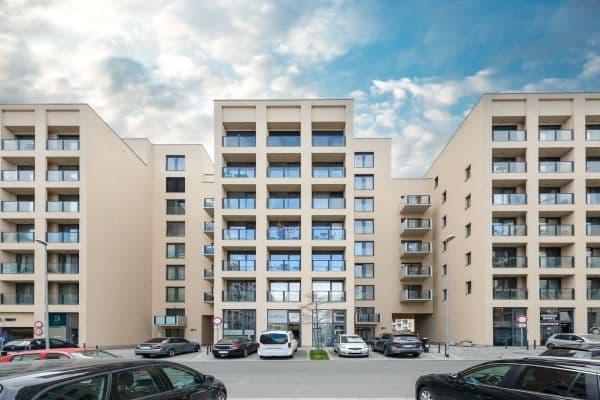 Prenájom nebytového priestoru 54 m², U Mlýnského kanálu, Praha Prenájom nebytového priestoru 54 m², U Mlýnského kanálu, Praha