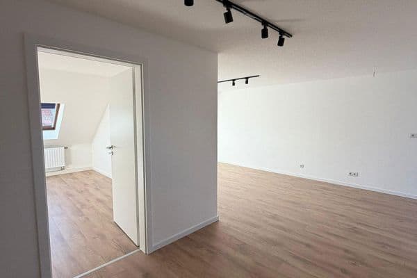 Prenájom bytu 2-izbový 49 m², Ferdinand-Jost-Straße 37, Leipzig, Sasko Prenájom bytu 2-izbový 49 m², Ferdinand-Jost-Straße 37, Leipzig, Sasko