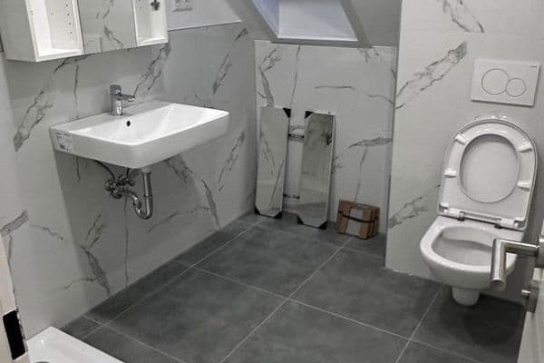 Prenájom bytu 3-izbový 53 m², Kirchstr. 12, Deizisau, Bádensko-Wurttembersko Prenájom bytu 3-izbový 53 m², Kirchstr. 12, Deizisau, Bádensko-Wurttembersko