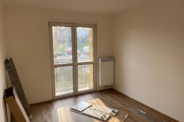 Prenájom bytu 2-izbový 53 m², Hradecká, Brno Prenájom bytu 2-izbový 53 m², Hradecká, Brno