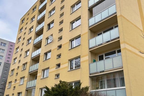 Predaj bytu 1-izbový 41 m², U Nemocnice, Česká Lípa, Liberecký kraj Predaj bytu 1-izbový 41 m², U Nemocnice, Česká Lípa, Liberecký kraj
