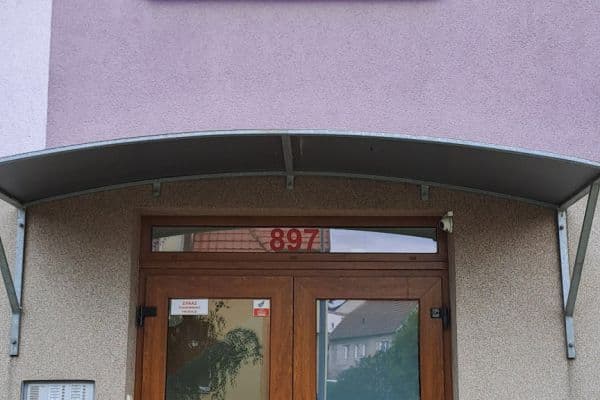 Prenájom bytu 2-izbový 42 m², Kpt. Nálepky, Podbořany Prenájom bytu 2-izbový 42 m², Kpt. Nálepky, Podbořany