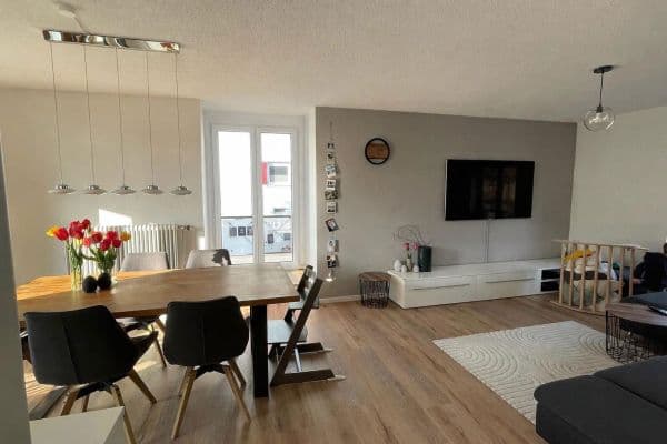 Prenájom bytu 3-izbový 78 m², Neuenburg Prenájom bytu 3-izbový 78 m², Neuenburg