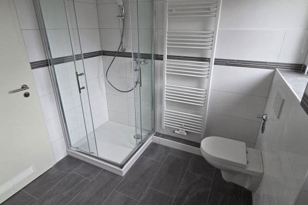 Prenájom bytu 3-izbový 77 m², Nordstr. 95, Krefeld Prenájom bytu 3-izbový 77 m², Nordstr. 95, Krefeld