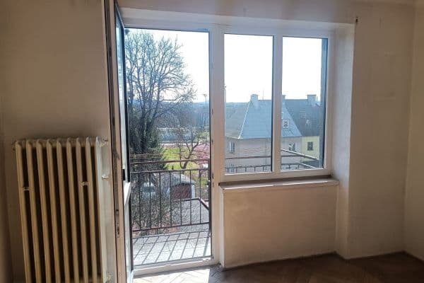 Predaj bytu 3-izbový 68 m², Pod Holým vrchem, Česká Lípa Predaj bytu 3-izbový 68 m², Pod Holým vrchem, Česká Lípa