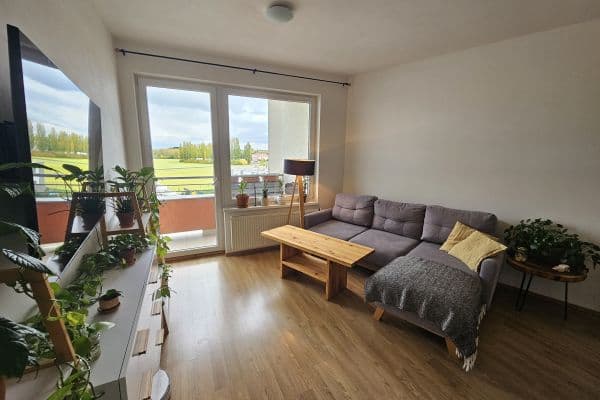 Prenájom bytu 47 m², Miroslava Hajna, Praha Prenájom bytu 47 m², Miroslava Hajna, Praha