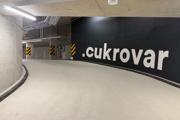 Prenájom garáže 13 m², Kolmanova, Praha Prenájom garáže 13 m², Kolmanova, Praha