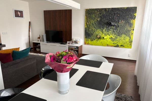 Prenájom bytu 3-izbový 78 m², Láskova, Praha Prenájom bytu 3-izbový 78 m², Láskova, Praha