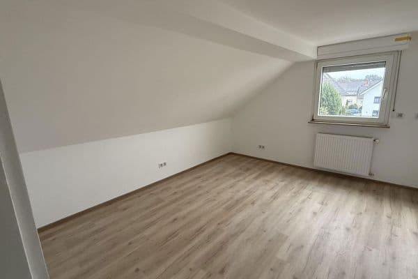 Prenájom bytu 2-izbový 53 m², Konrad Adenauer Str. 3, Mühlheim am Main Prenájom bytu 2-izbový 53 m², Konrad Adenauer Str. 3, Mühlheim am Main
