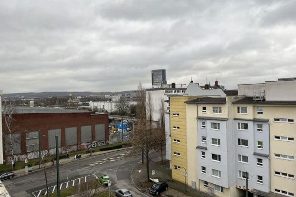 Prenájom bytu 2-izbový 50 m², Merzigerstrasse, Düsseldorf, Severné Porýnie - Westfálsko Prenájom bytu 2-izbový 50 m², Merzigerstrasse, Düsseldorf, Severné Porýnie - Westfálsko