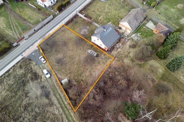 Predaj pozemku 1.036 m², Dobřívská, Mirošov Predaj pozemku 1.036 m², Dobřívská, Mirošov