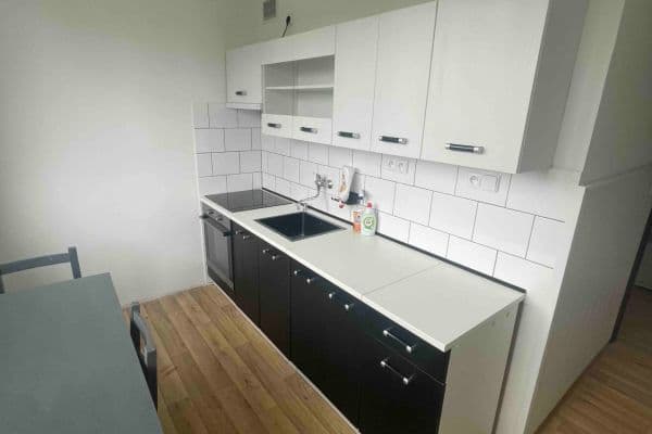 Prenájom bytu 2-izbový 50 m², Borotín Prenájom bytu 2-izbový 50 m², Borotín