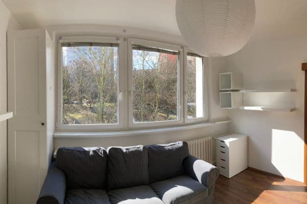 Prenájom bytu 1-izbový 34 m², Dreyerova, Praha Prenájom bytu 1-izbový 34 m², Dreyerova, Praha