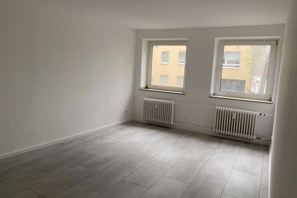 Prenájom bytu 2-izbový 52 m², Albertstr. 109, Düsseldorf Prenájom bytu 2-izbový 52 m², Albertstr. 109, Düsseldorf