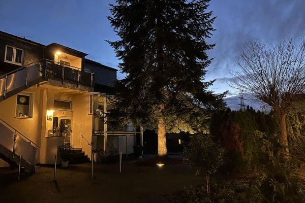 Prenájom bytu 2-izbový 61 m², Köln, Severné Porýnie - Westfálsko Prenájom bytu 2-izbový 61 m², Köln, Severné Porýnie - Westfálsko