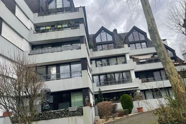 Prenájom bytu 3-izbový 94 m², Overather Str. 6, Bensberg Prenájom bytu 3-izbový 94 m², Overather Str. 6, Bensberg