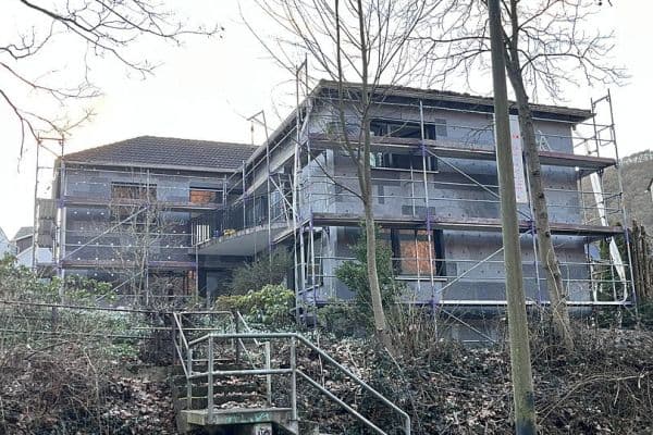 Prenájom bytu 3-izbový 100 m², Bad Kreuznach Prenájom bytu 3-izbový 100 m², Bad Kreuznach