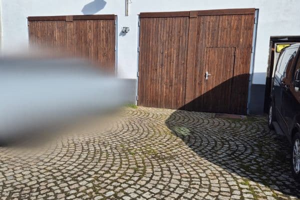 Prenájom nebytového priestoru 80 m², Na Koupaliště, Praha Prenájom nebytového priestoru 80 m², Na Koupaliště, Praha