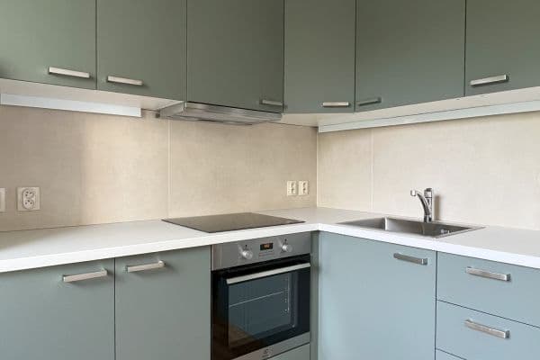 Prenájom bytu 2-izbový 56 m², Okořská, Praha Prenájom bytu 2-izbový 56 m², Okořská, Praha